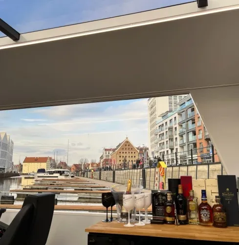 Gdańsk Trójmiasto KAWALERSKI REJS Z TANCERKĄ