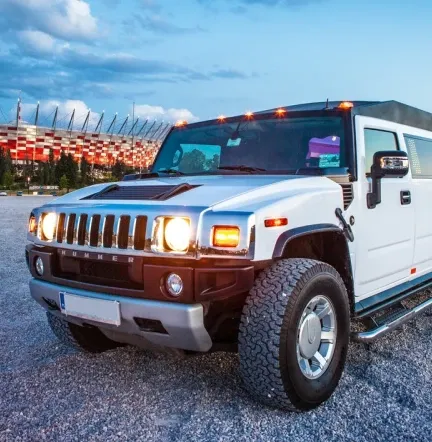Poznań HUMMER Z TANCERKĄ