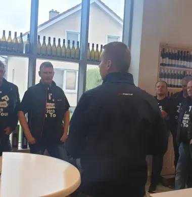 Bratysława WYCIECZKA PO WINNICY I DEGUSTACJA Bratysława WYCIECZKA PO WINNICY I DEGUSTACJA